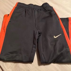 Boys size 6 Dri-fit Nike pants